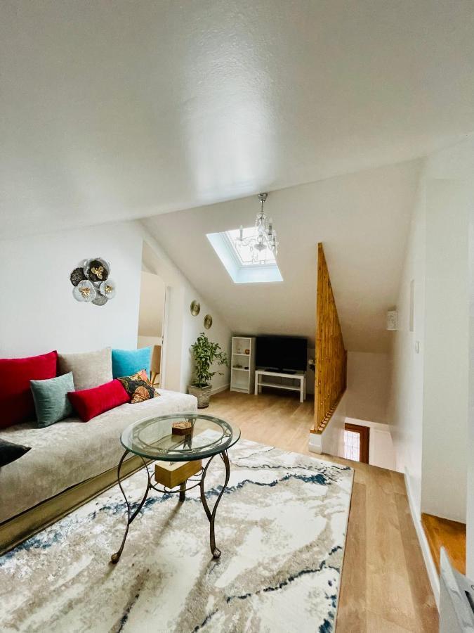 Appartement Charmant Et Lumineux Villejuif Bagian luar foto